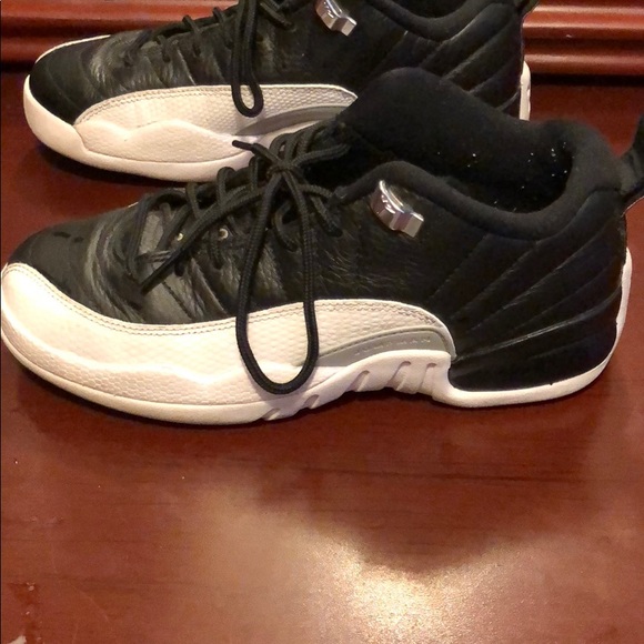 Low top Jordan 11’s - Picture 4 of 5